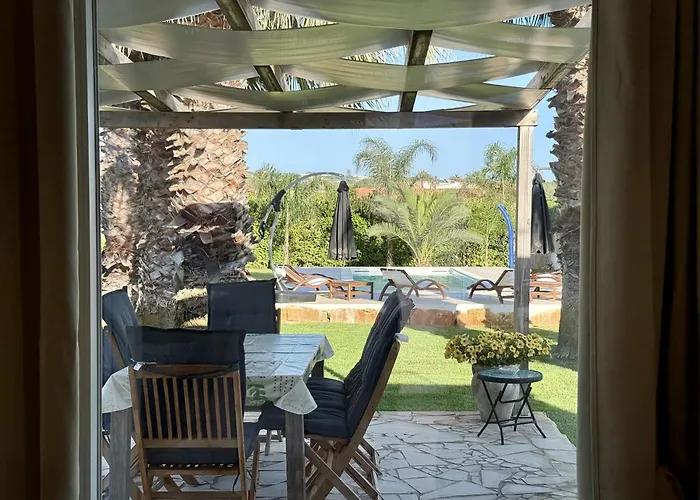 Chloris וילה שיקלי